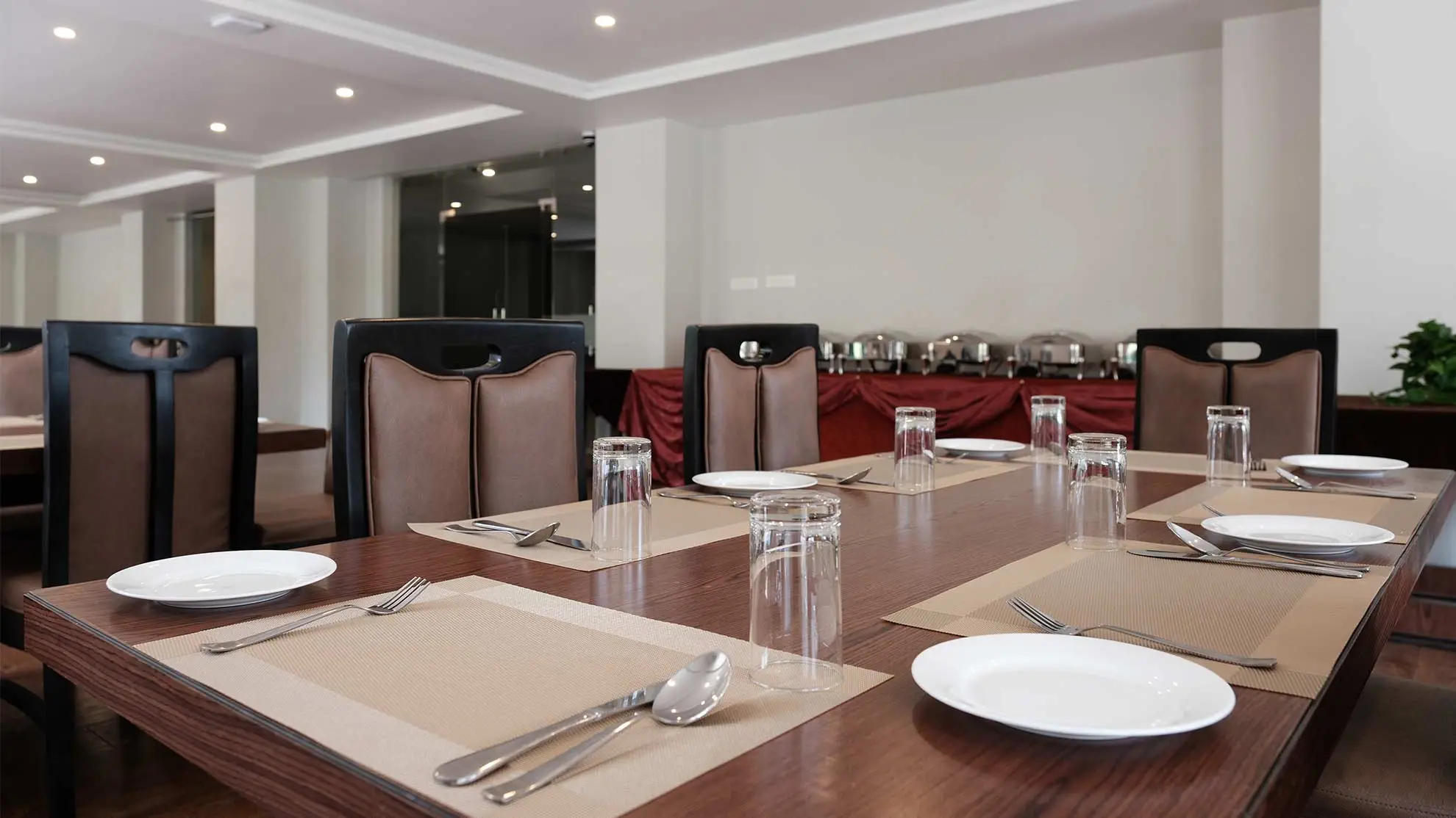 Restaurant & Bar gallery 14
